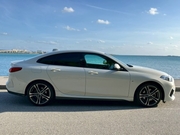 新入庫! BMW218d グランクーペ Mスポーツ リムジン那覇空港個別無料送迎(最大7人まで)! ※諸事情等により、リムジン以外での送迎にな画像